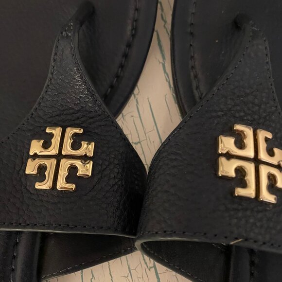 Tory Burch Jolie Dark Navy Thong Sandal 6.5 - Picture 3 of 9